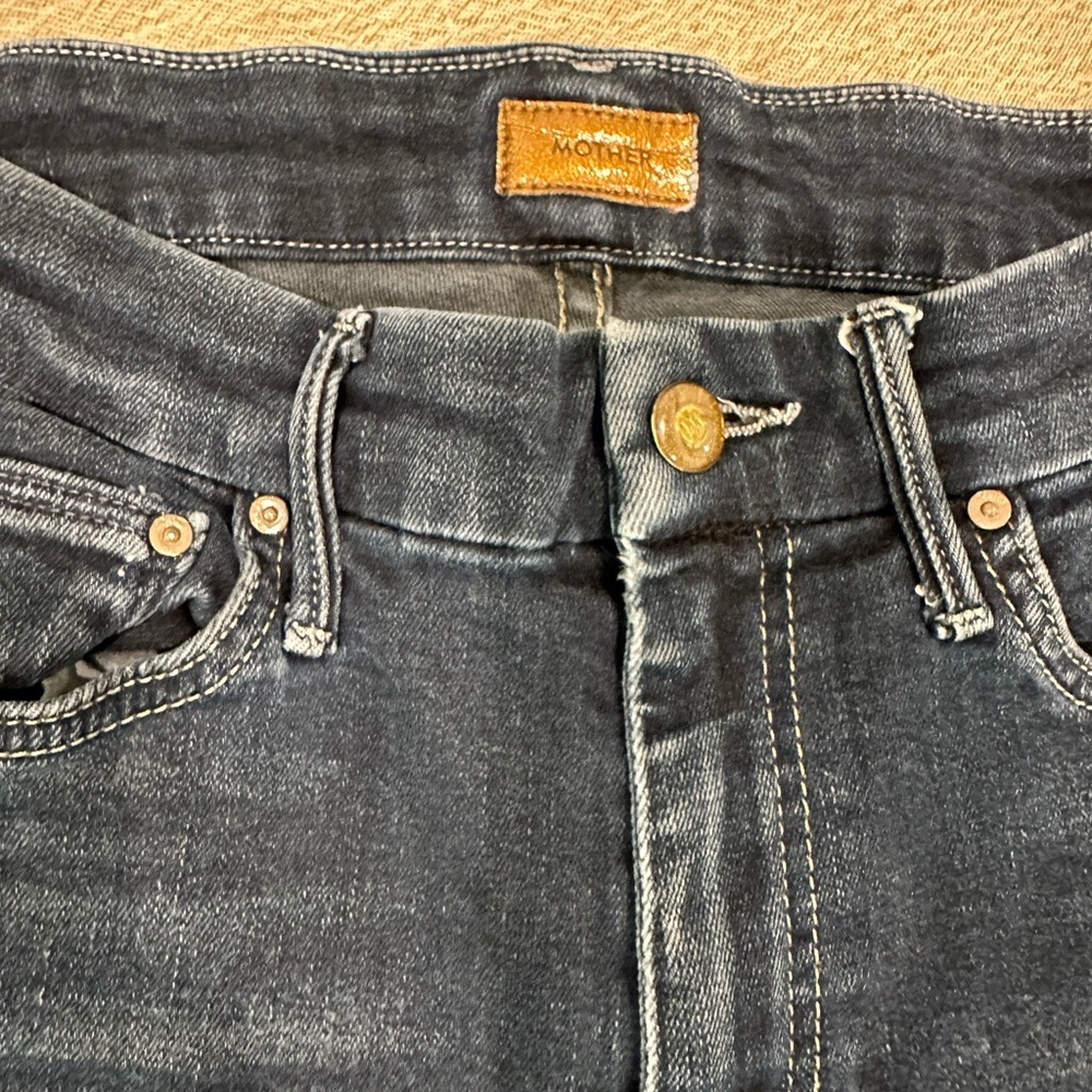MOTHER High Waisted Looker Jeans - Picture 2 of 7